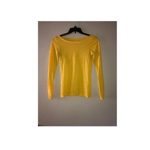 American Eagle yellow long sleeved shirt